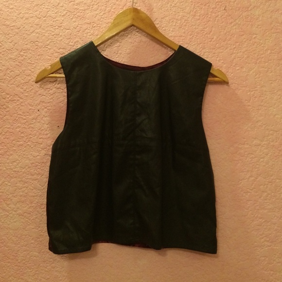 ✨Urban outfitters velvet/vegan top