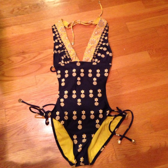 Juicy couture backless bathing suit