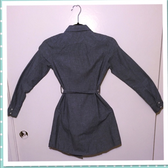 💢SOLD💢 Denim Dress - Picture 3 of 4