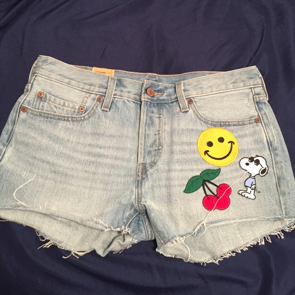 Denim levi shorts