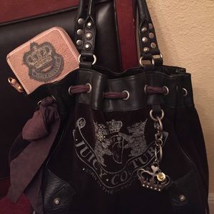 Juicy couture purse and wallet