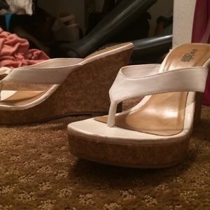 White beach wedges