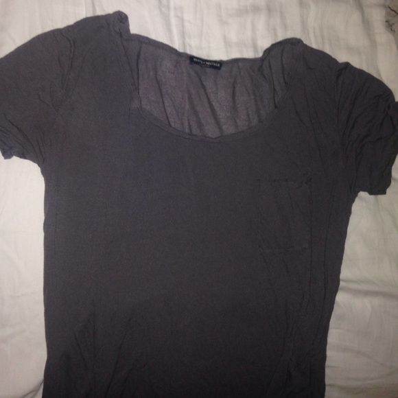 Brandy Melville grey top