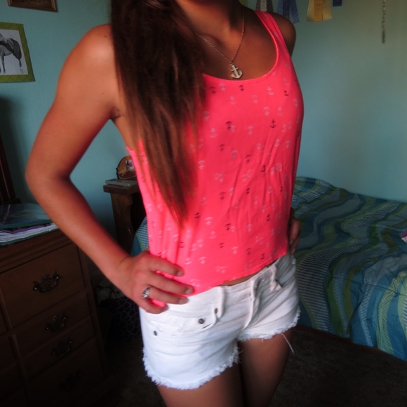 ♡ Cute Hot Pink Anchor Crop Tank ♡