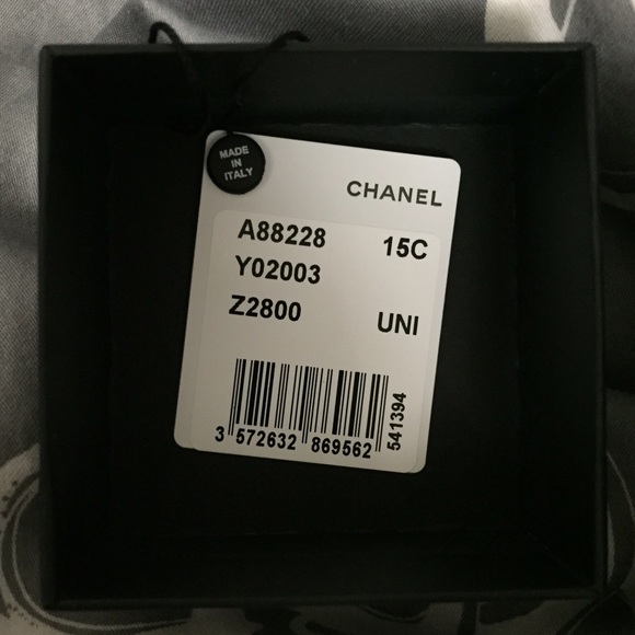 ⛔️SOLD on Tradesy⛔️ 15C CHANEL CC Stud Earrings - Picture 3 of 4