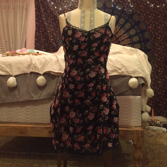 🚨Urban Outfitters dress!