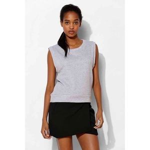 NWOT Sleeveless Pullover