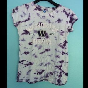 UNIVERSITY OF WASHINGTON (UW) PAJAMA SET