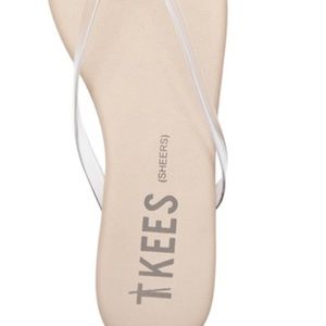 tkees clear flip flops