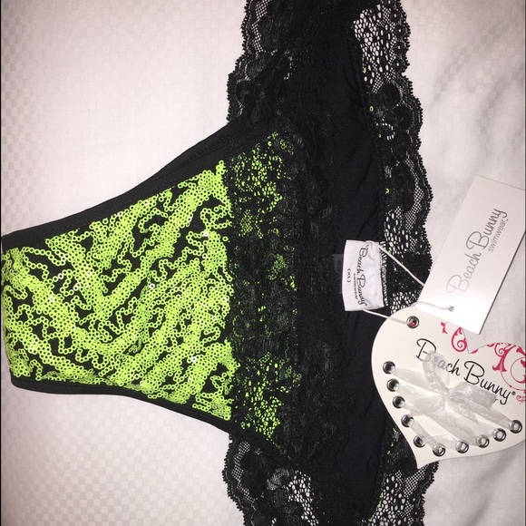 Beach Bunny Lady Lace bikini bottom szXL - Picture 3 of 4