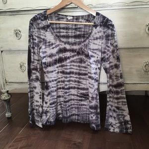 Yogi Blue & White Bell Sleeve Top