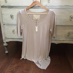 NWT Cupio Slant Hem Softest Beige Top
