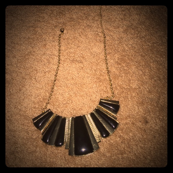 Black and gold necklace
