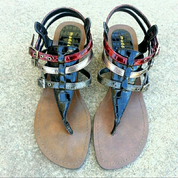 SOLD.ELSEWH Madden Girl Strappy Low Wedges Sandals
