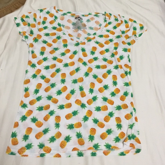 Pineapple shirt!