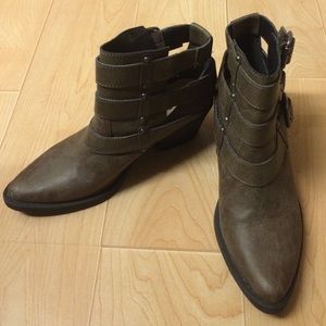 Forever 21 ankle boots