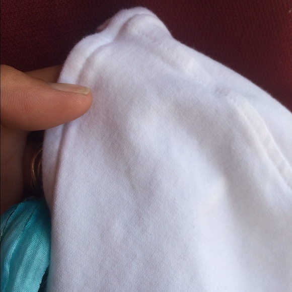 🚨SOLD🚨Brandy Melville White Chiyo - Picture 2 of 3