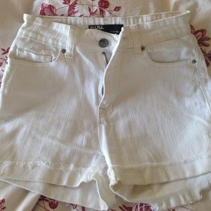Urban white high wasted shorts