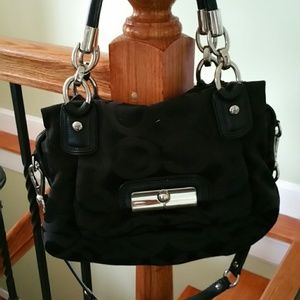 Perfect black Coach!