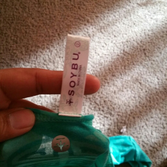 Nice work out t shirt then and see throw - Picture 3 of 3