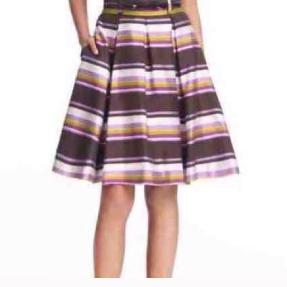 🚫sold in bundle 🚫 Spade LILLITH Skirt - Picture 4 of 4