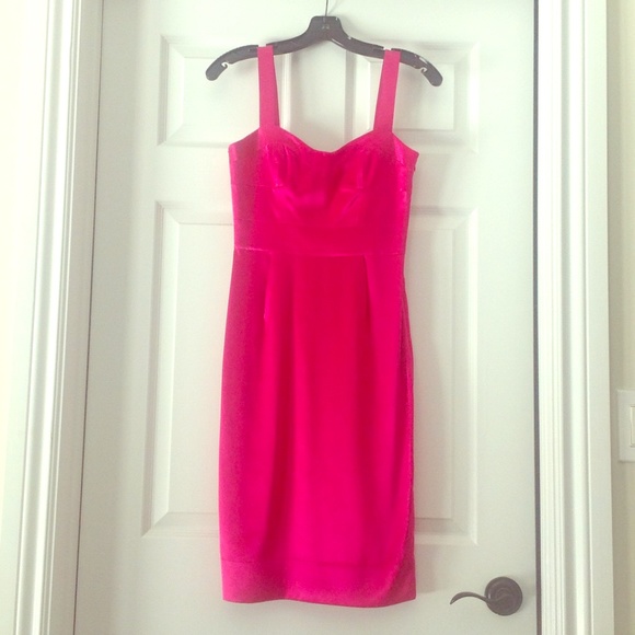 Diane von Furstenberg Dresses & Skirts - Diane von Furstenberg silk dress