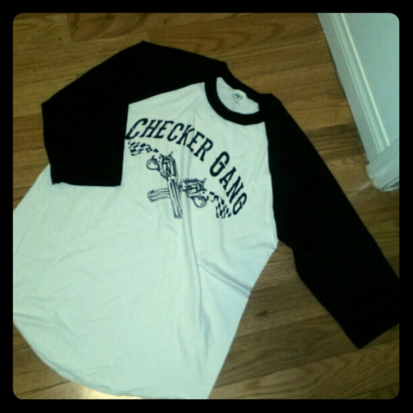 Checkered gang baseball t-shirt