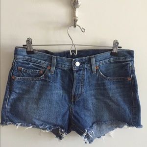 Levi's 501 cut off shorts