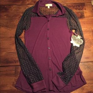 Princess Vera wang collared button down top