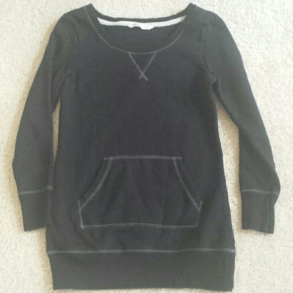 sweater/ sweatshirt