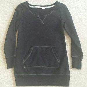 sweater/ sweatshirt