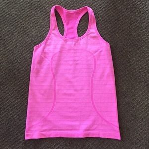 Lululemon tanks