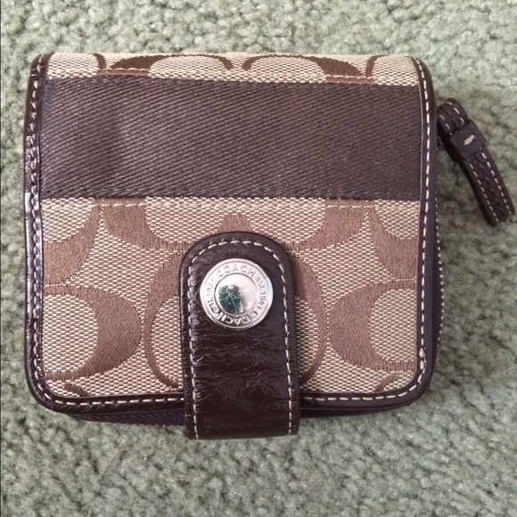 Coach wallet
