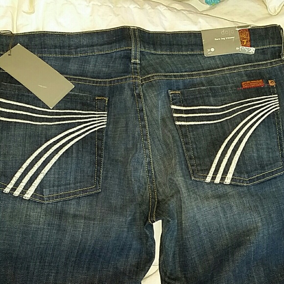 7 For All Mankind