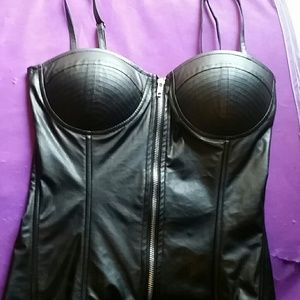 Corset Type Zip Front Top w/padded bra