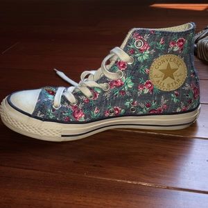 flower hi top CONVERSE