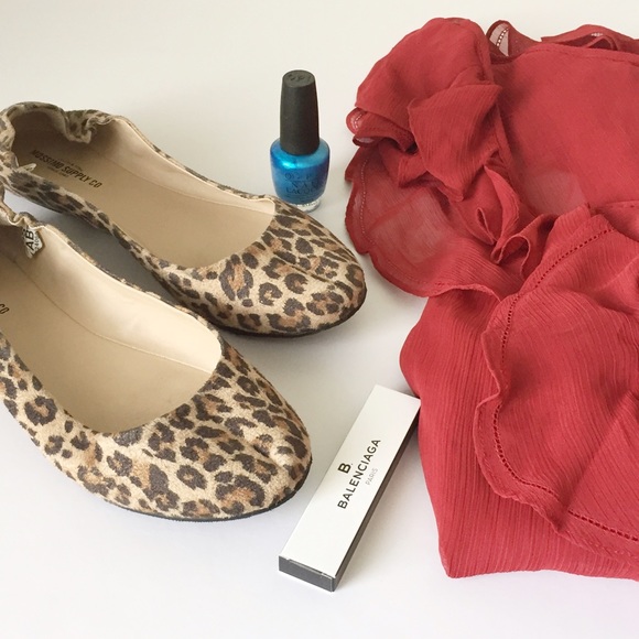 Shoes - Cute Little Fabric Leopard Printed Flats