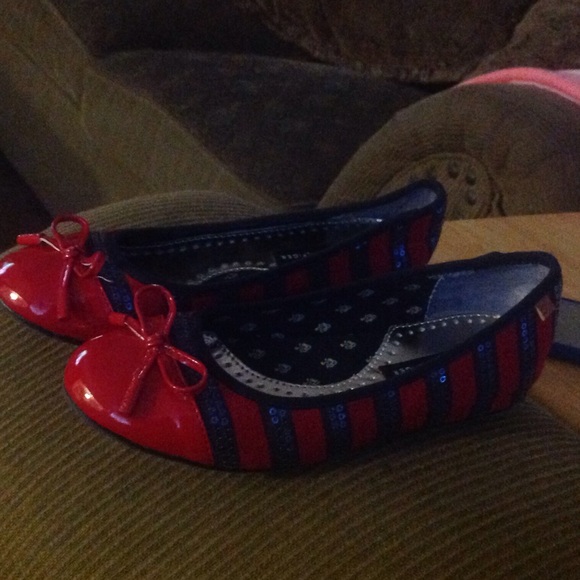 Tommy Hilfiger. Shoes