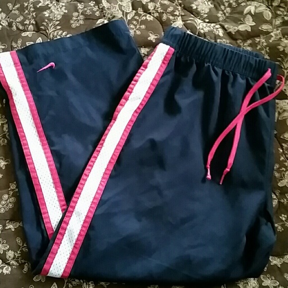Nike Capri