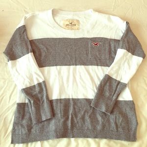 Hollister sweater XS