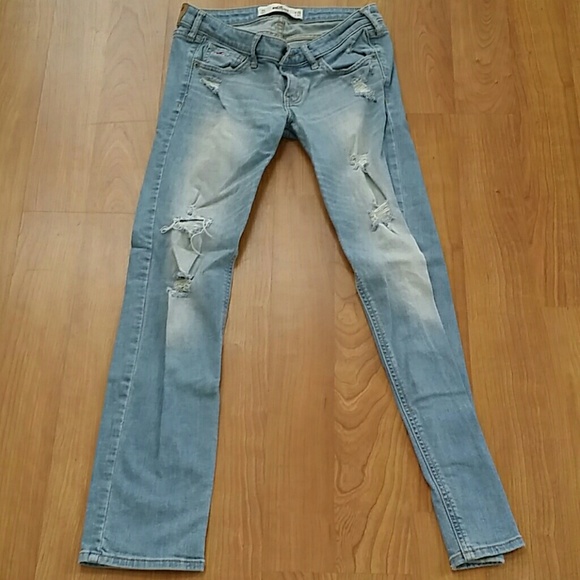 Hollister distressed jeans