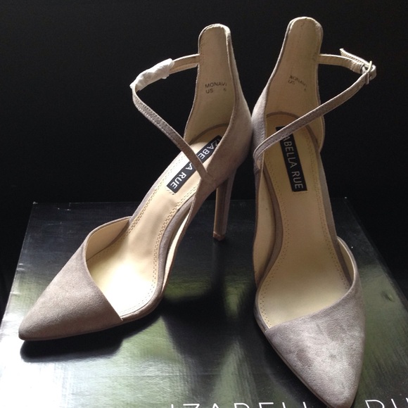 Monavi heels by Izabella Rue