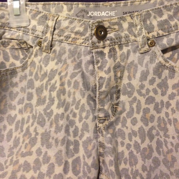 Leopard skinny crop