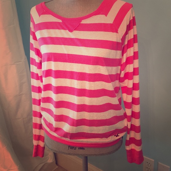 Hollister long sleeve tee