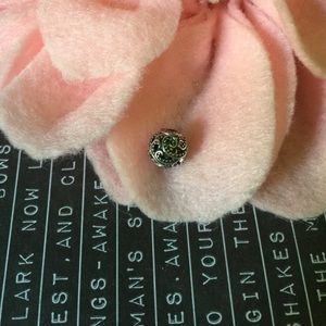 Authentic Pandora Essence Freedom Charm