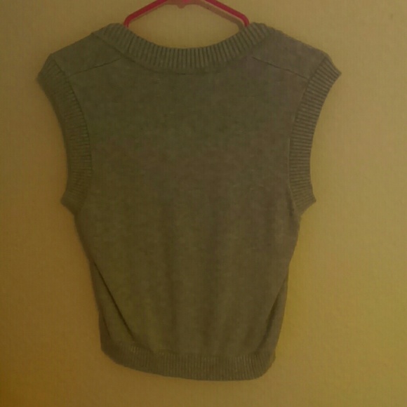 Grey Express Top - Picture 3 of 3