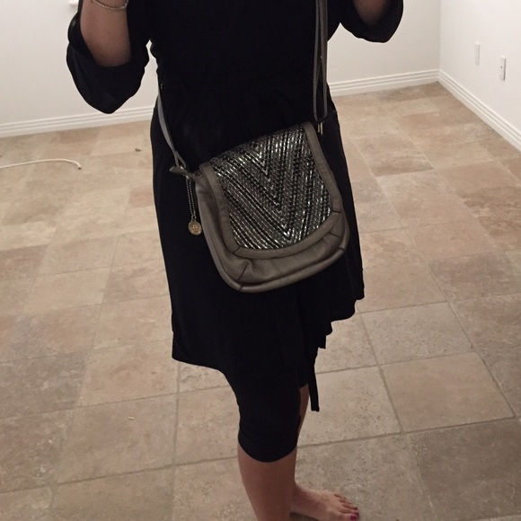 Cross body handbag