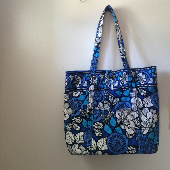 Vera Bradley tote