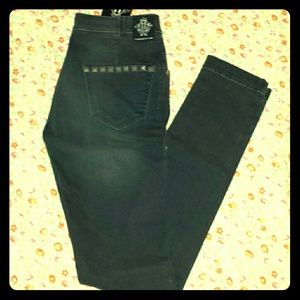 FINAL SALE $20! CWG studded super skinnies BNWT!