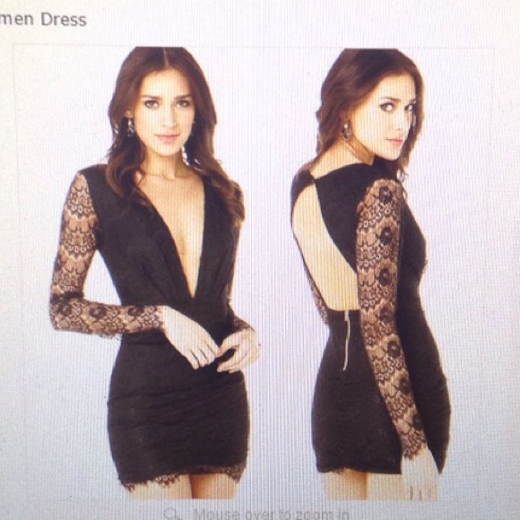 | new | black lace dress